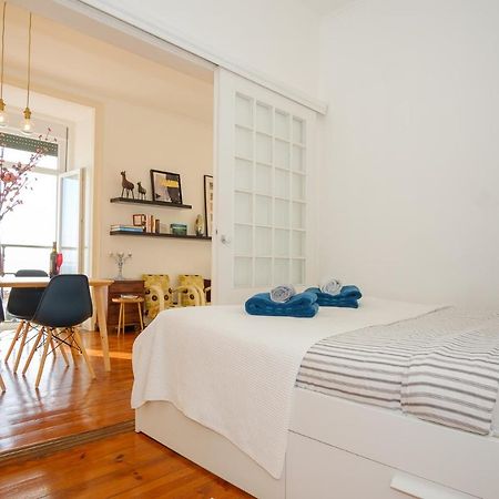 Lisbon With A View Apartment Bagian luar foto